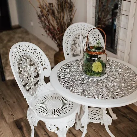 Hacienda & Krolicza Nora Zatory